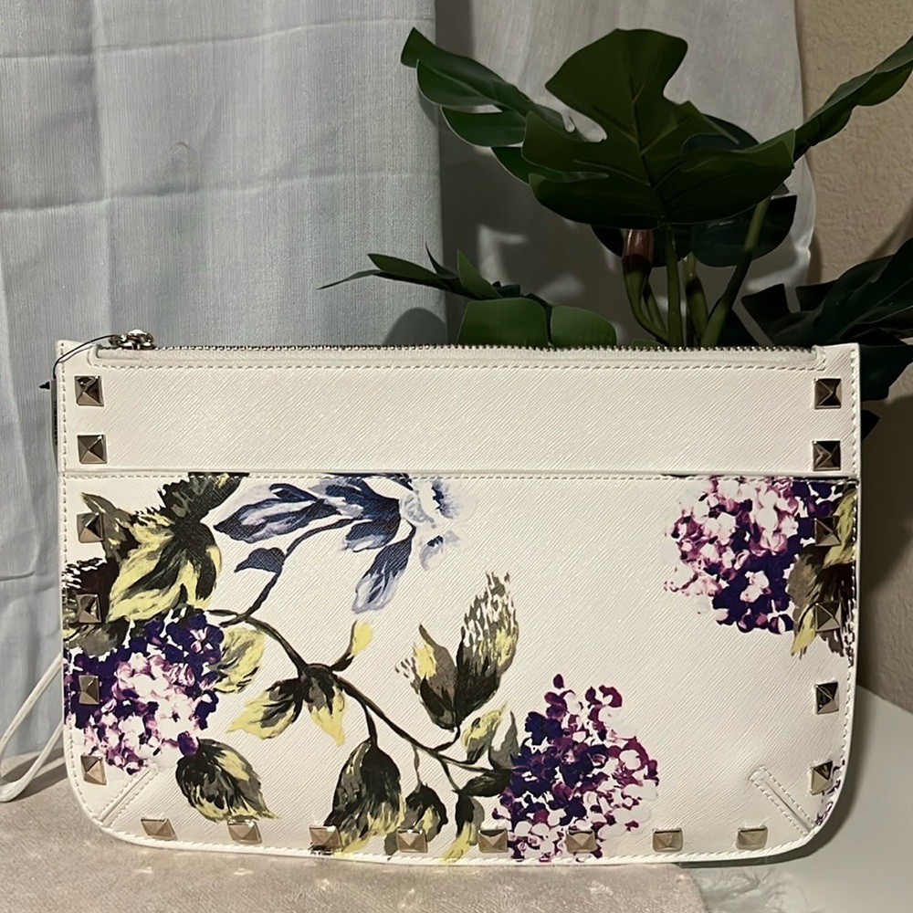 White House Black Market White Floral Studded Wristlet- No Tags but Never Used!
